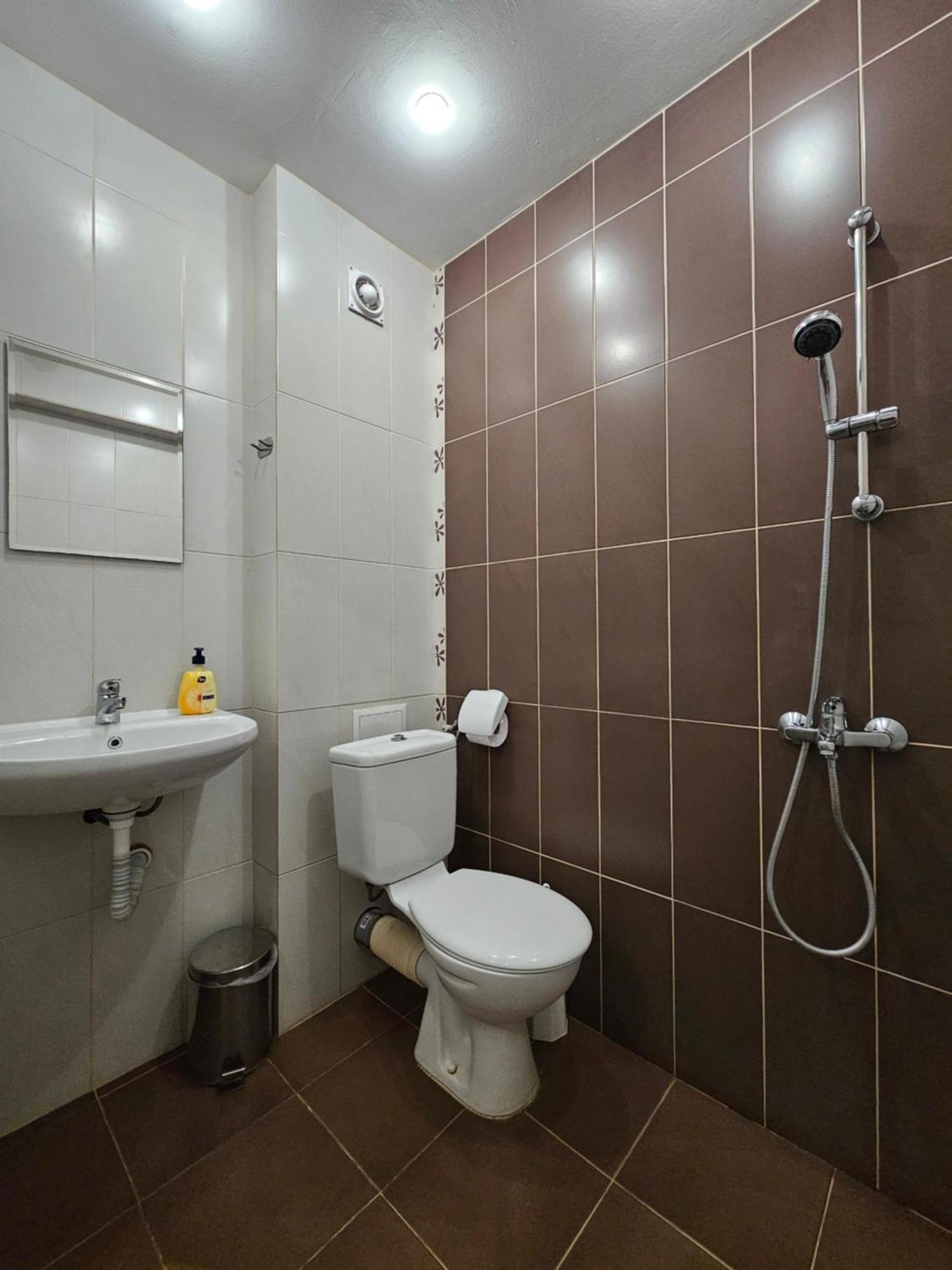 Hotel Family House Manolov Obzor Exterior foto